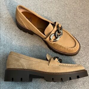 White Mountain Goodie Loafer Shoes Womens 10 Leather Suede Chunky Chain Academia